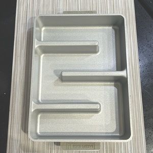 Baker's Edge Nonstick "All Edges" Brownie Cake Pan HEAVY Cast Aluminum USA MADE